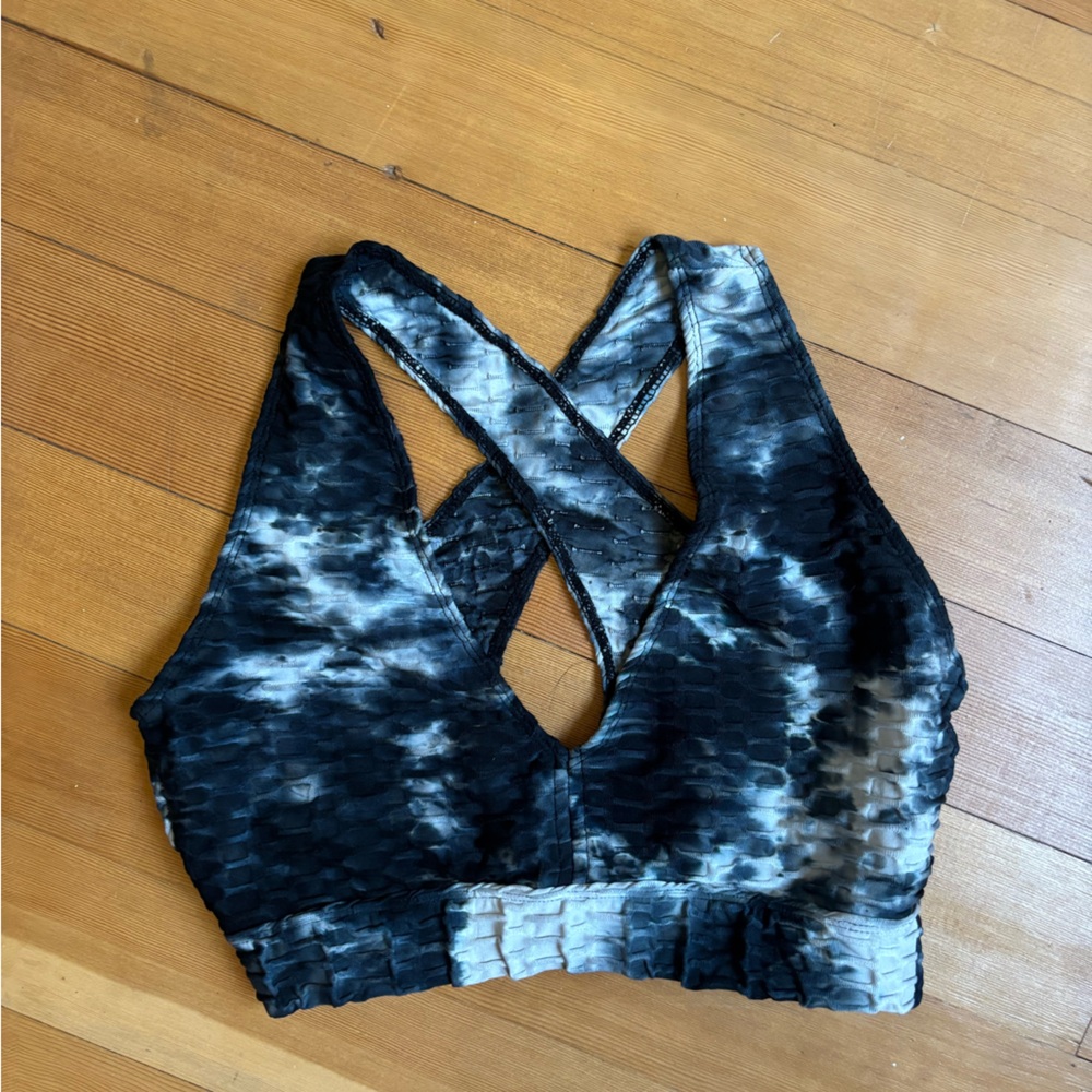 Tie-Dye Black and Gray Sports Bra